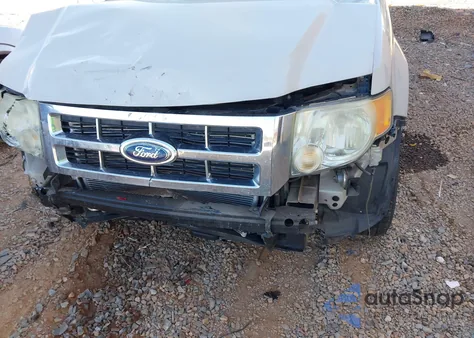 2009 Ford Escape Xlt из США, поврежденный, VIN 1FMCU03G09KA08106